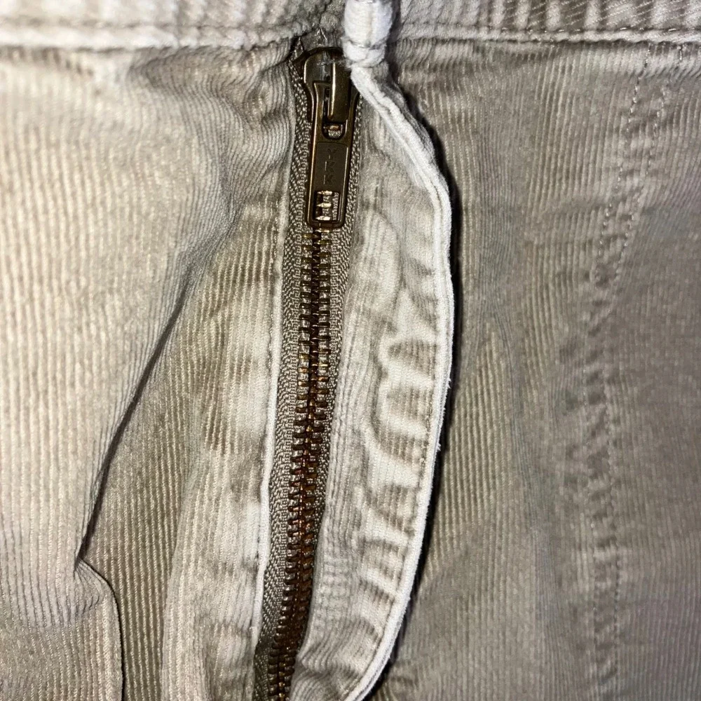 Mountain Hardwear Corduroy Pants Men 38x28 Straight Leg‎ Outdoor Hiking Casual